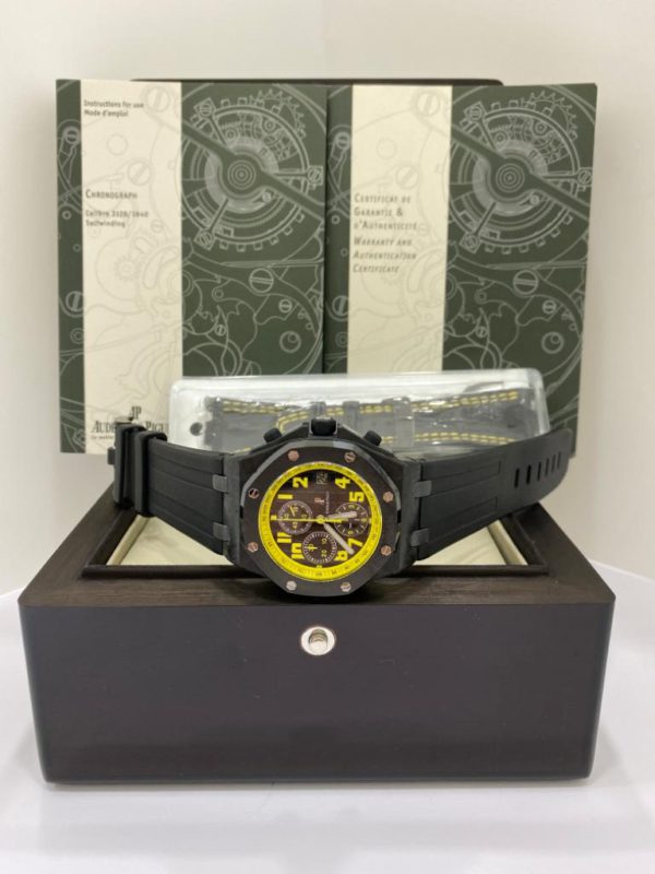 Audemars Piguet Royal Oak Offshore Chronograph ‘Bumble Bee’ - J.PENDULUM