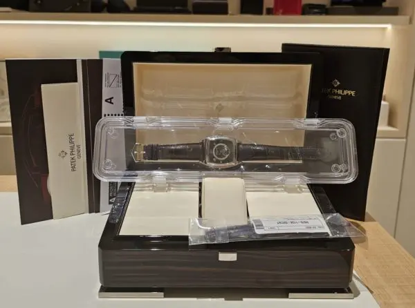Patek Philippe 38mm Gondolo Calendar Moonphase Platinum in box