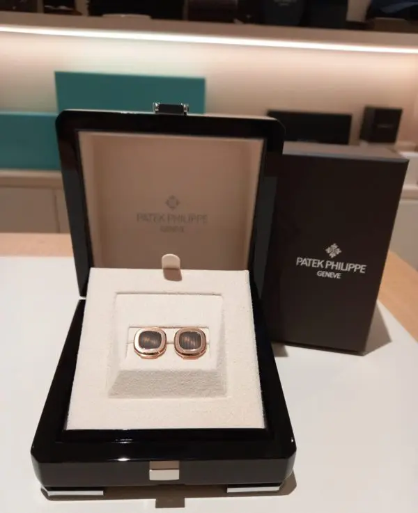 Patek Philippe Nautilus Cufflinks Sapphire Crystal And Brown Center Rose Gold in box