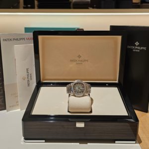 Patek Philippe 33.6mm Ladies Nautilus Black Tahitian MOP Dial Steel in box