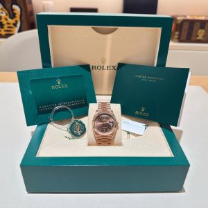 Alternative view of Rolex Day-Date 36mm Arabic Numerals "Brown Dial" Bracelet Rose Gold