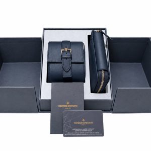 Alternative view of Vacheron Constantin 37mm Iconic Historiques 222 Steel